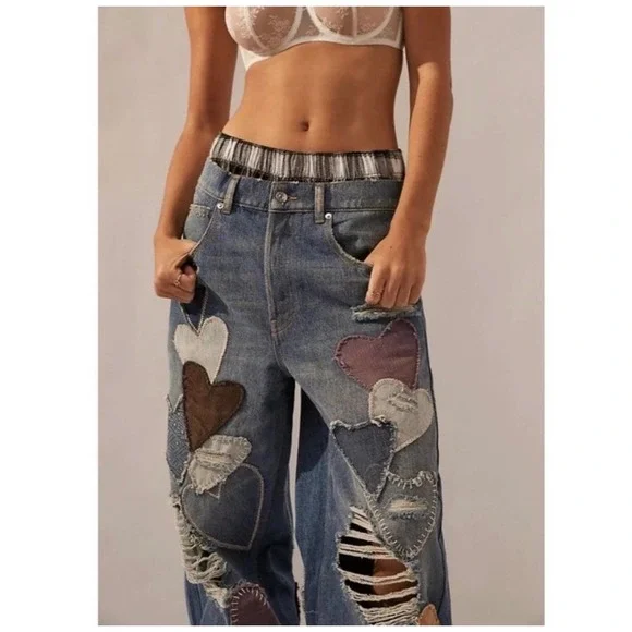 Free People We The Free Piece Of My Heart Jeans Heart Patch Wide Leg HighRise - Picture 2 of 14